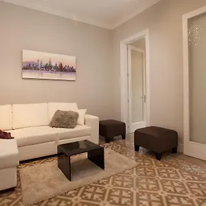 Apartment Enjoy Apartments Sofia, Barcelona